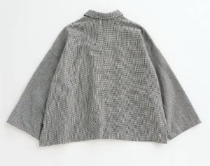 画像2: Veritecoeur   コンパクトシャツ 　　　CHIDORI　　  サイズ；F (2)