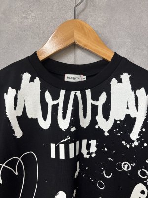 画像2: 2026春夏 フランキーグロウ　HAND－DRAWN BIG PRINT TEE  カラー；BLACK　　(おとなサイズ) (2)
