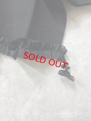 画像3: 2026春夏 フランキーグロウ　WING SHOULDER FRILL TEE  　カラー；BLACK　　(おとなサイズ) (3)