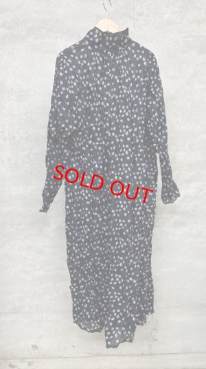 画像4: grin　floraシアーptリンクルワンピース　　494；ネイビー　　サイズ；2 (4)