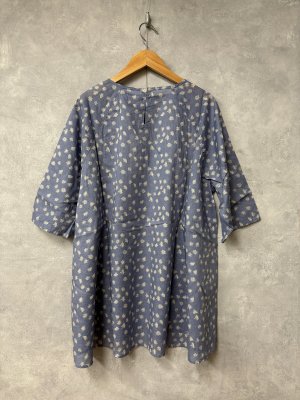 画像4: grin　floraシアーptリアングルプルオーバー　　434；薄ブルー　　サイズ；2 (4)