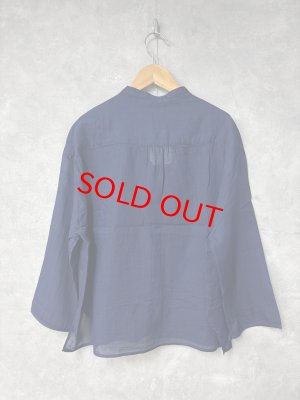 画像4: ヴァンブラン vent blanc　　コットンローンピンタックシャツブラウス　INDIGO　サイズ；F　 (4)