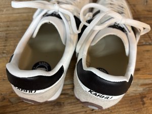 画像5: KARHU カルフ スニーカー  Karhu Mestari メスタリ　　カラー；1SILVER LINING / BLACK (5)