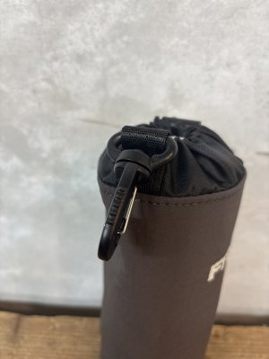 画像2: ☆FITH    ノベルティ　FITH 　保冷ホルダー　（定価商品税込26,400円以上お買い上げの方）(SALE商品対象外) (2)