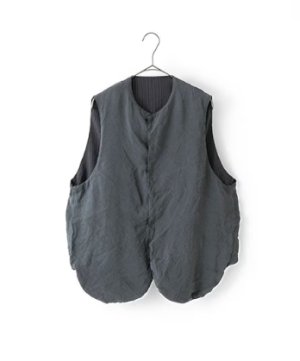 画像4: Veritecoeur　　 ガーメントダイリバーシブルベスト　　　サイズ；F (4)