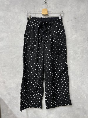 画像1: ヴァンブラン vent blanc　　80ローンポルカドットセミワイドパンツ　　BLACK　　サイズ；F　 (1)