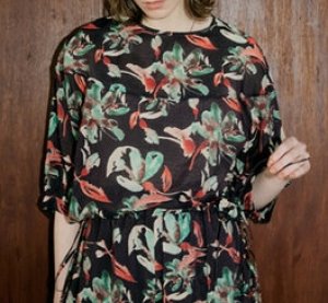 画像3: douxbleu　フラワー インドプリントブラウス　99；ブラック　　サイズ；FREE (3)