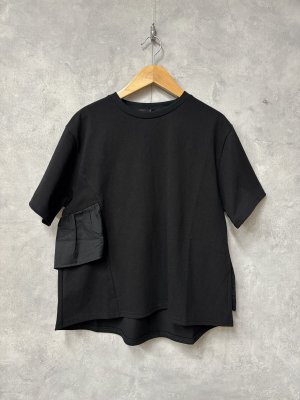 画像1: ヴァンブラン vent blanc　　40/2コーマ天竺アシンメトリーフリルP/O　　BLACK　　サイズ；F　 (1)