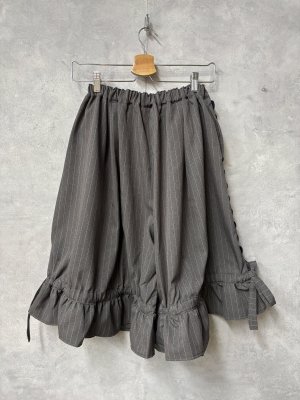 画像5: 2026春夏 フランキーグロウ　TWILL STRIPE SIDE LINE FRILL CULOTTES　カラー；GRAY　　(おとなサイズ) (5)
