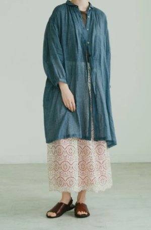 画像1: YARRA 　異素材フリルスリーブカットプルオーバー　55；ネイビー　　FREE (1)