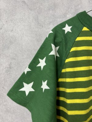 画像3: 2026春夏 　DENIMDUNGAREE　テンジク SNOOPY ボーダー TEE　　9:カーキ　　サイズ:135 (3)