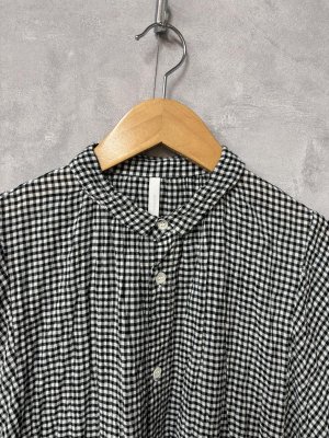 画像2: NATURAL LAUNDRY 　シャーリングOP　　973；ブラック系　　サイズ2 (2)