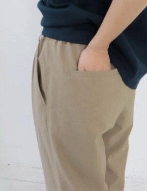 画像4: YARRA NEU　　Utilityテーパードイージーパンツ　22；ダークベージュ　 サイズ；FREE (4)