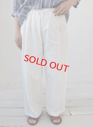 画像5: 30%off　YARRA 　　INDIA刺繍切替ワイドパンツ　01；ホワイト　FREE (5)