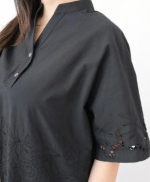 画像5: YARRA 　INDIAスカラップ刺繍ブラウス　99；ブラック　FREE (5)