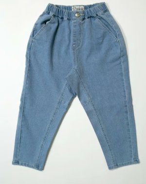 画像1: MakeYourDay　　デニムテーパードパンツ　　　カラー；サックス　　サイズ；150 (1)