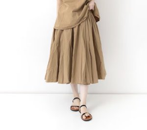 画像1: VC 　シュリンクランダムタックスカート　カラー；BROWN   サイズ；F (1)