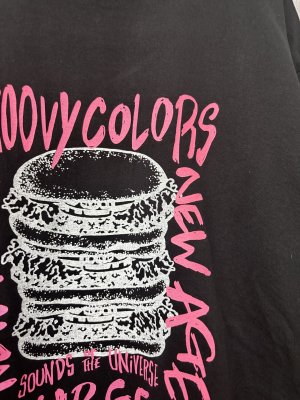 画像2: 30%off 2026春夏　 groovycolors　　テンジク GRAFFITI BURGER TEE　　2；黒 (2)
