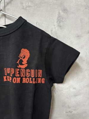 画像2: 30%off 　2026春夏 　DENIMDUNGAREE　　テンジクPENNTE ワッペン TEE  2：黒　　サイズ；135 (2)