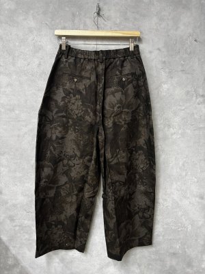 画像4: LILOU+LILY 　コットンリネン フラワーカモ アークパンツ　　BEIGE    size:38 (4)