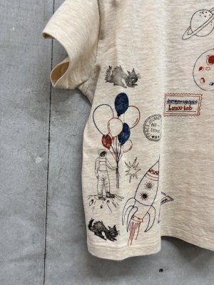 画像2: ☆2026春夏　DENIMDUNGAREE　　テンジクASTRO TEE　11；生成　　サイズ；105 (2)