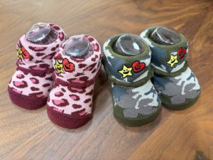 画像1: X-girl kids 　折り返し総柄キラッキーベビーソックス　　サイズ；F（9-13cm） (1)