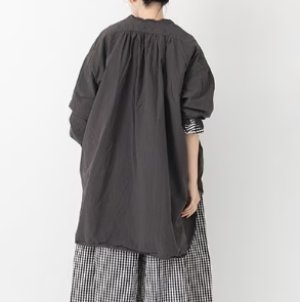 画像2: Veritecoeur　ヘンリーネックシャツ　　DARK BROWN　サイズ；F (2)