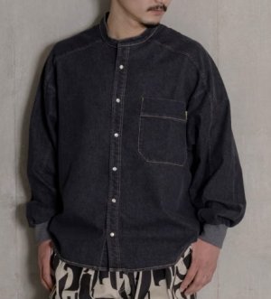 画像1: MakeYourDay　デニムとフェイクレザーのバンドカラーシャツ　カラー；ブラック (1)