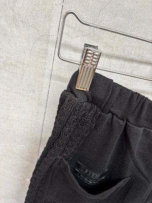 画像4: 2026秋冬　FITH  　ニット ドッキング ロングパンツ　　2:黒 (4)