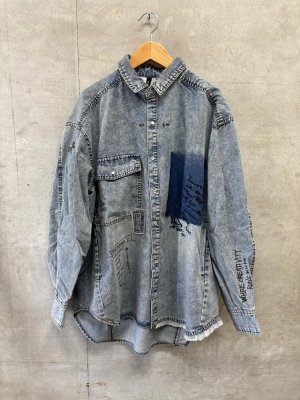 画像1: AULA AILA（アウラ アイラ）　 GRAFFITI DENIM SHIRT 　　サイズ；0 (1)
