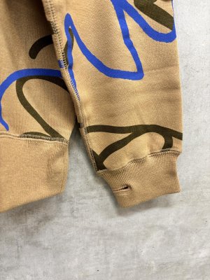 画像2: 2026秋冬　フランキーグロウ  ALL-OVER PATTERN SWEATSHIRT     カラー；BROWN (2)