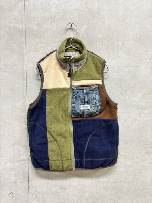 画像1: 2026秋冬 　DENIMDUNGAREE　　フリース ベスト　　9；カーキ (1)