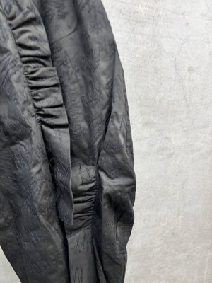画像2: 2026秋冬　フランキーグロウ 　FULLY EMBROIDEREDFRILL　PANTS　  カラー；BLACK (2)