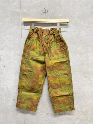 画像1: 2026秋冬 　DENIMDUNGAREE　　バックサテン カモプリント リバーシブル PN　　11；生成(カモフラ) (1)