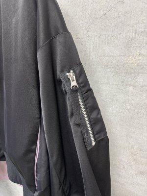 画像2: AULA AILA（アウラ アイラ）　 REVERSIBLE SATIN MA-1 BLOUSON　　 19；ブラック　 サイズ:0 (2)