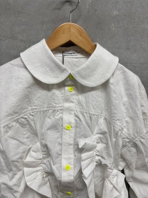 画像2: 2026秋冬　フランキーグロウ 　FULLY EMBROIDERED FRILL SHIRT 　 カラー；WHITE　サイズ；F2 (2)