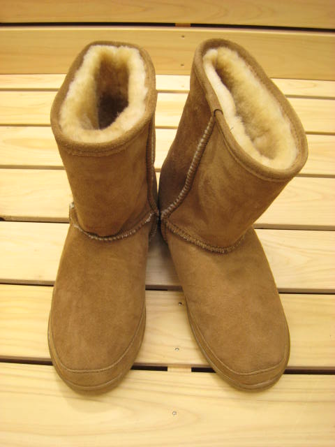 ミネトンカ、ビルケン、ヒスミニ、D&D、FITH入荷。くれよん日記更新しました。