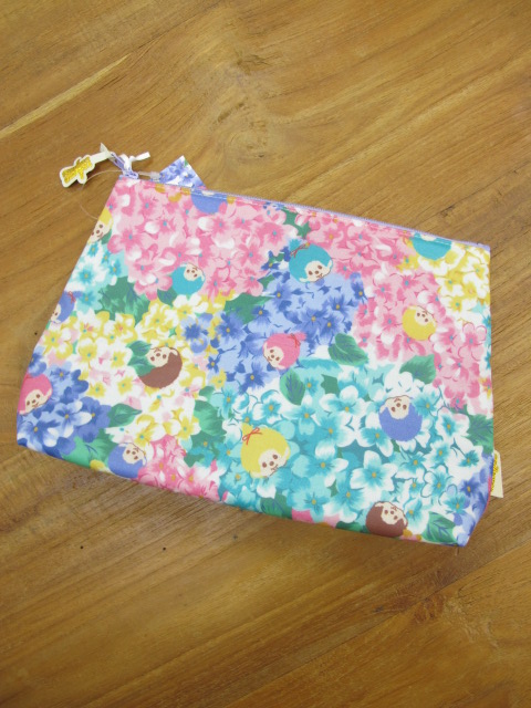 アースマジック、ヒスミニ、fafa、グラグラ入荷。