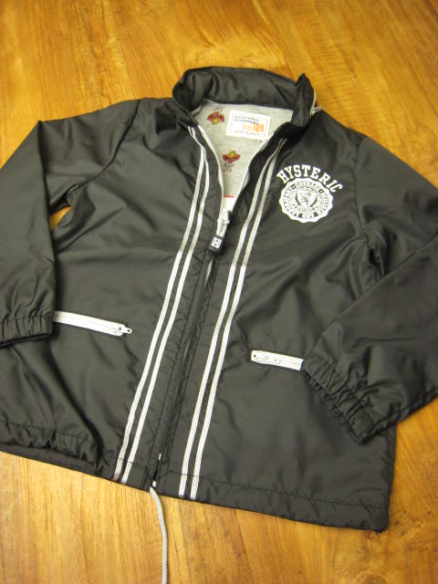 HYSMINI、EARTHMAGIC、NYメッセージ、FLAKE入荷。くれよん日記更新しました。