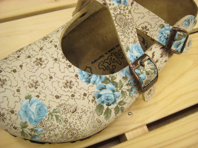 グラグラ、ケイキイ、スワップミートマーケット、ビルケンシュトック入荷。