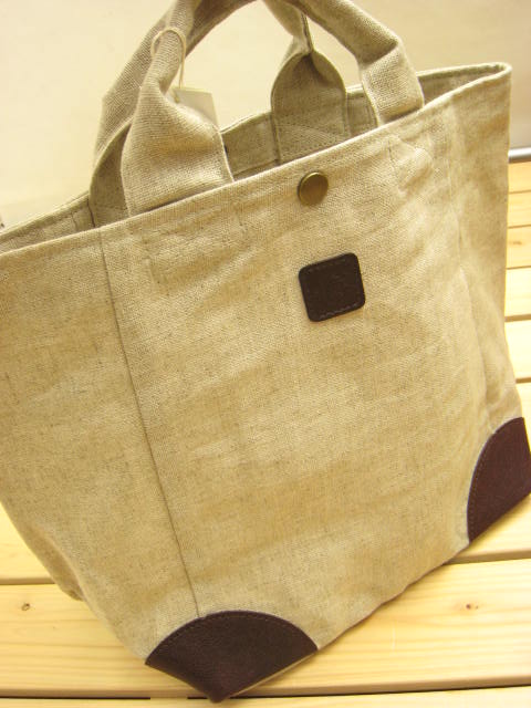 Paradis、エタミンヌ、campagne、RONI、アースマジック入荷。