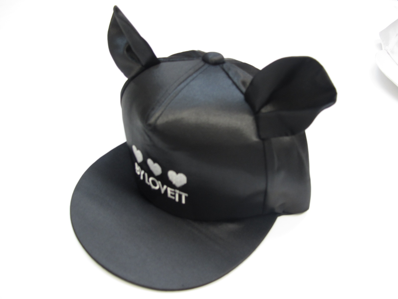 SALE by LOVEIT サテン耳付きキャップ F 7872413 by LOVEiT(バイ ラビット)