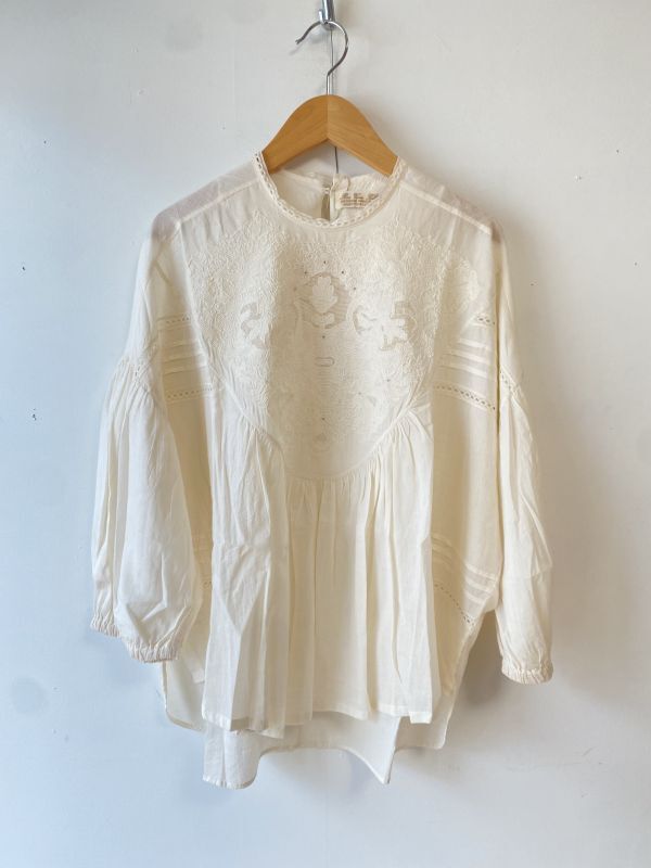 30%off 2024SS Bon Vieux Temps　刺繍ブラウス　　12;Ivory