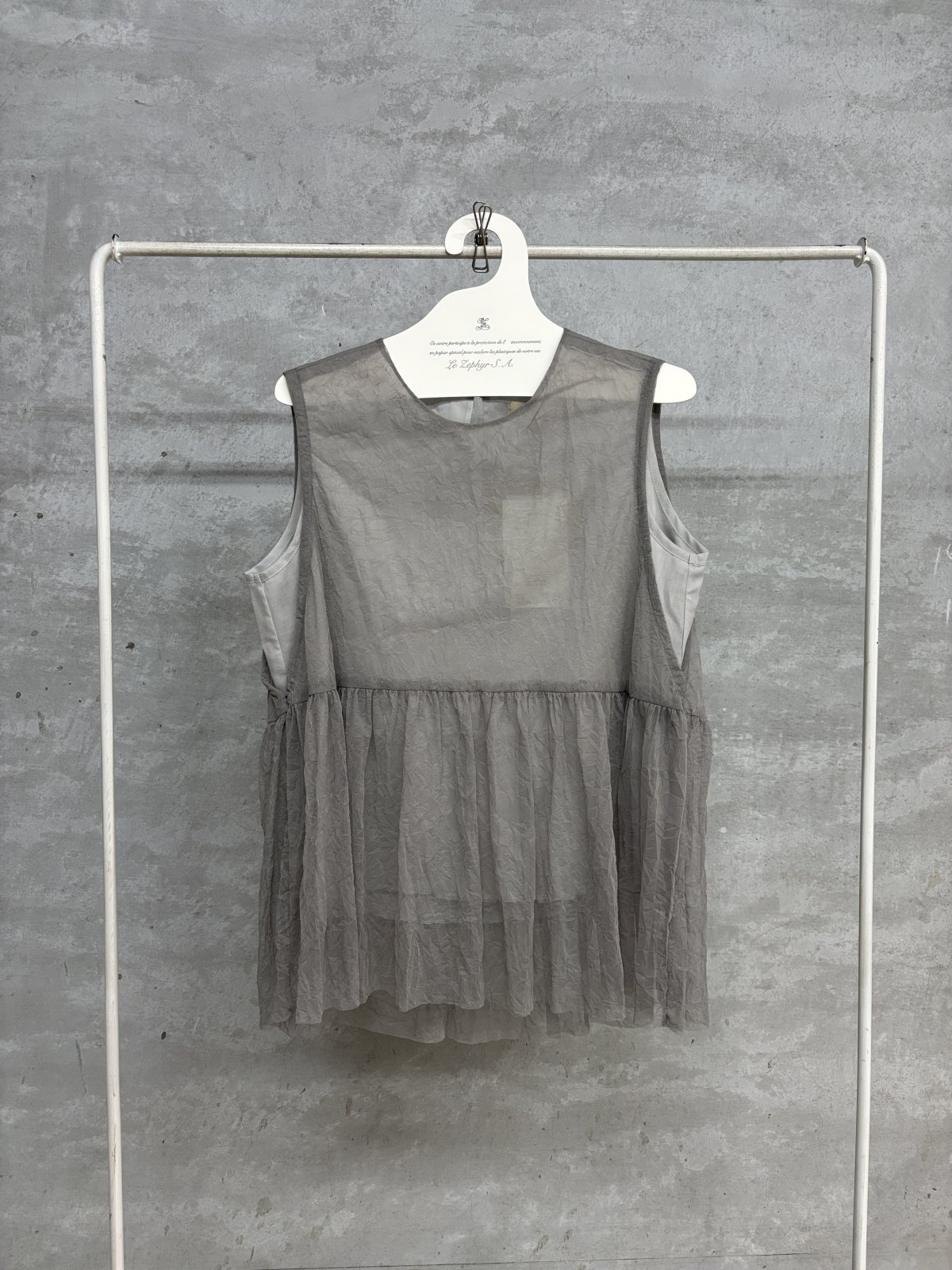 2025SS   Bon Vieux Temps　チュールノースリーブ　20；GRAY  　