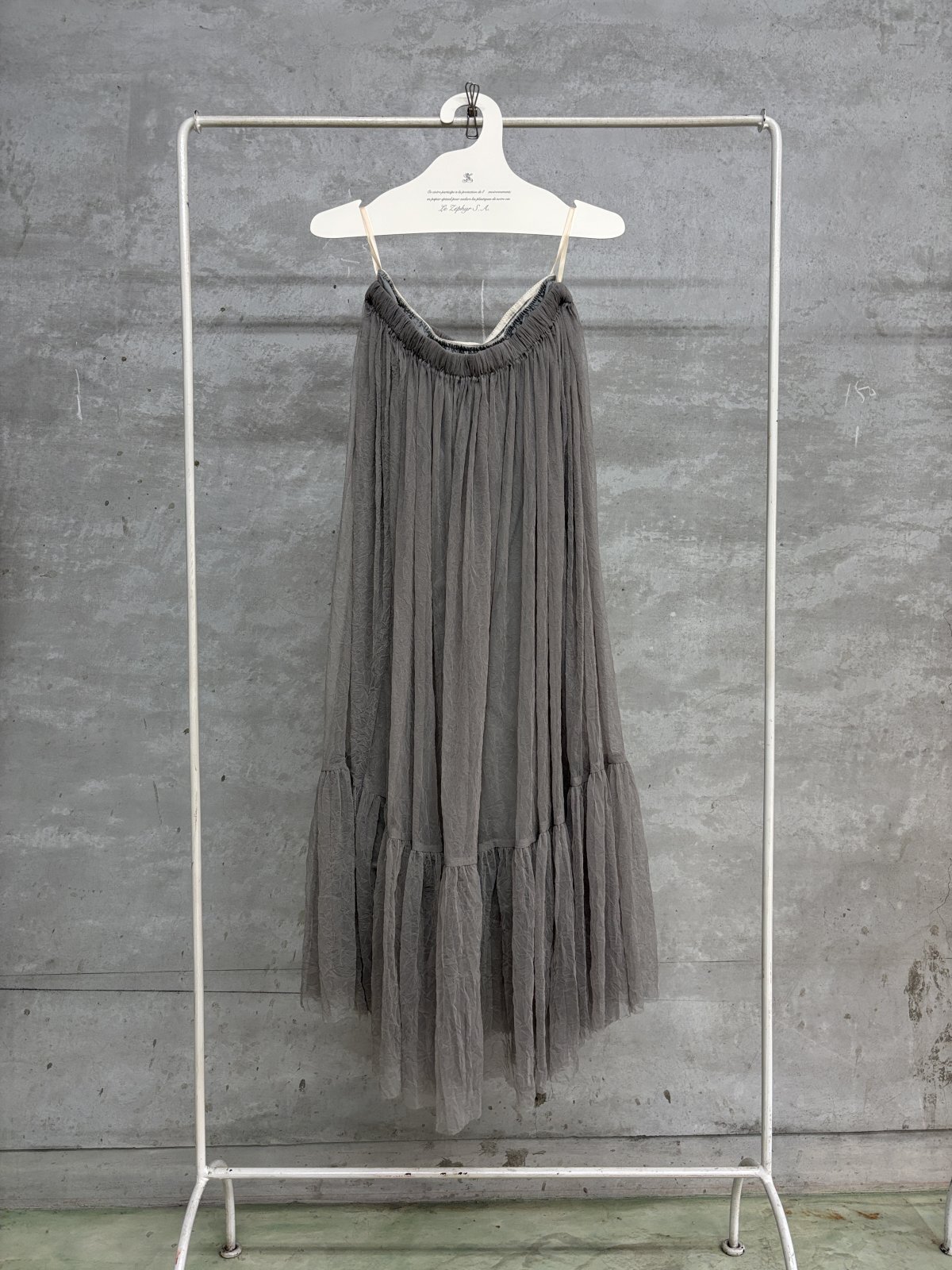 2025SS   Bon Vieux Temps　チュールスカート　20；GRAY  　サイズ1