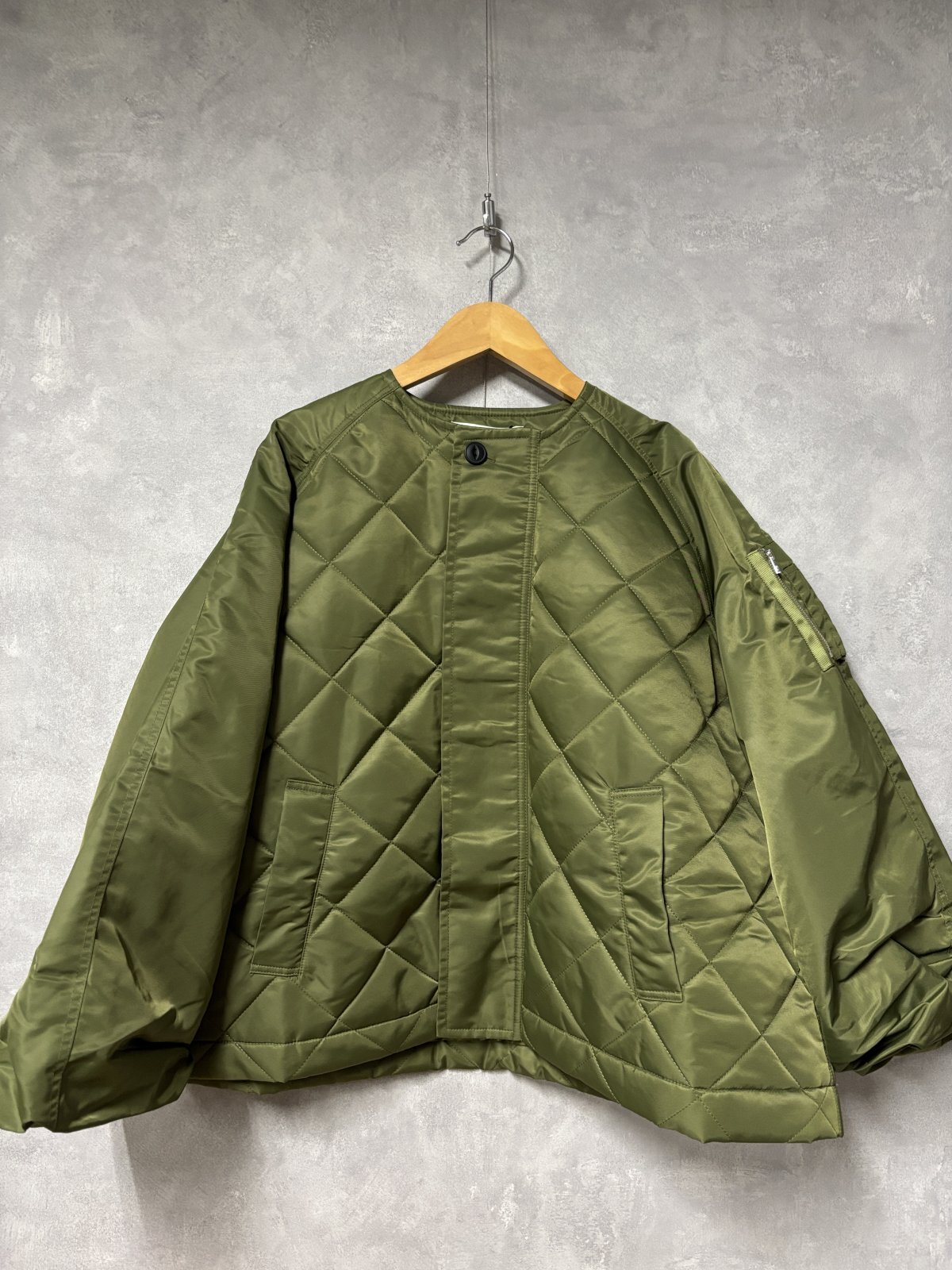 LILOU+LILY 　DIAMOND QUILT JACKET 　　KHAKI   　size:38 