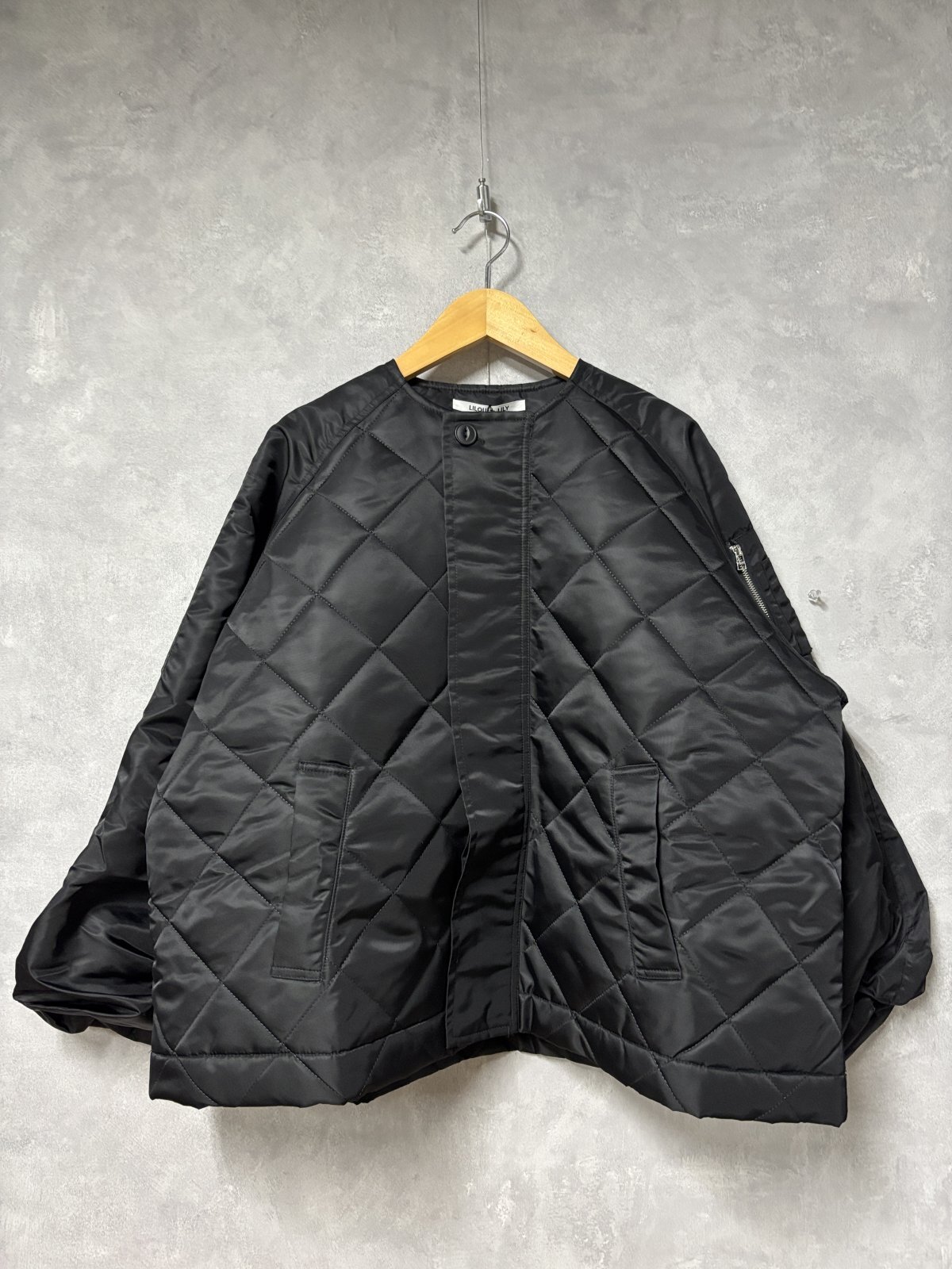 LILOU+LILY 　DIAMOND QUILT JACKET 　　BLACK  　size:38 